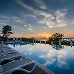 Sea Bliss Retreat -santa Marina - Созополь