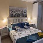Sea Bliss Retreat -santa Marina - Апартаменты