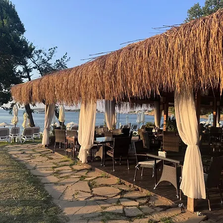 Apartment Santa Marina Sea Bliss Retreat Sozopol
