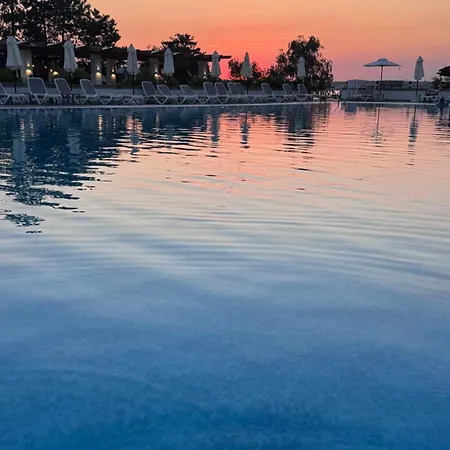Apartment Santa Marina Sea Bliss Retreat *